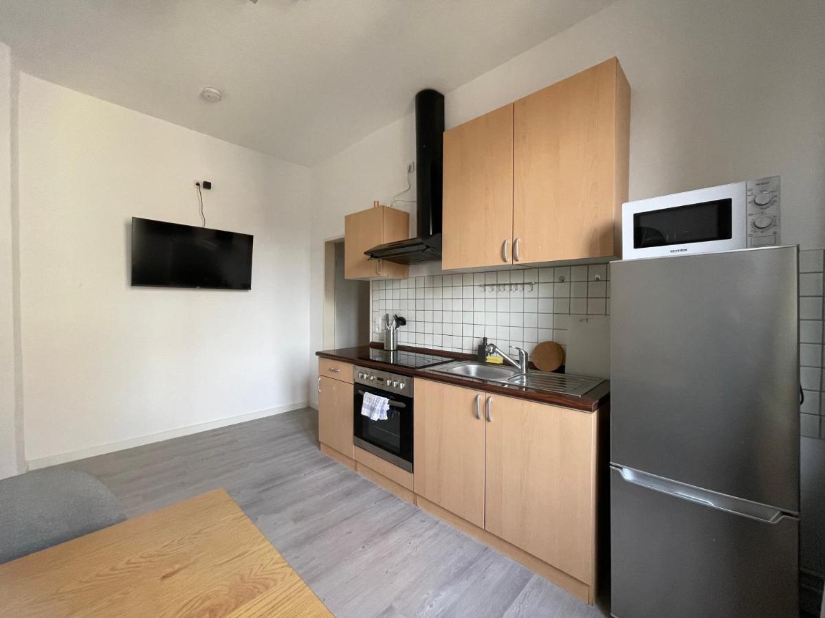 For Fitters I Schuetzenstr 4-12 Apartment *