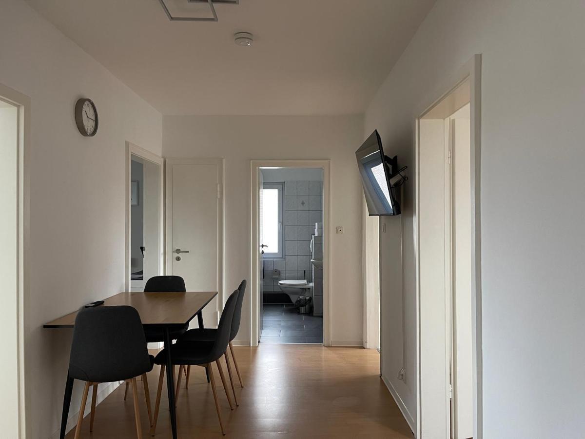 For Fitters I Schuetzenstr 4-12 Apartment