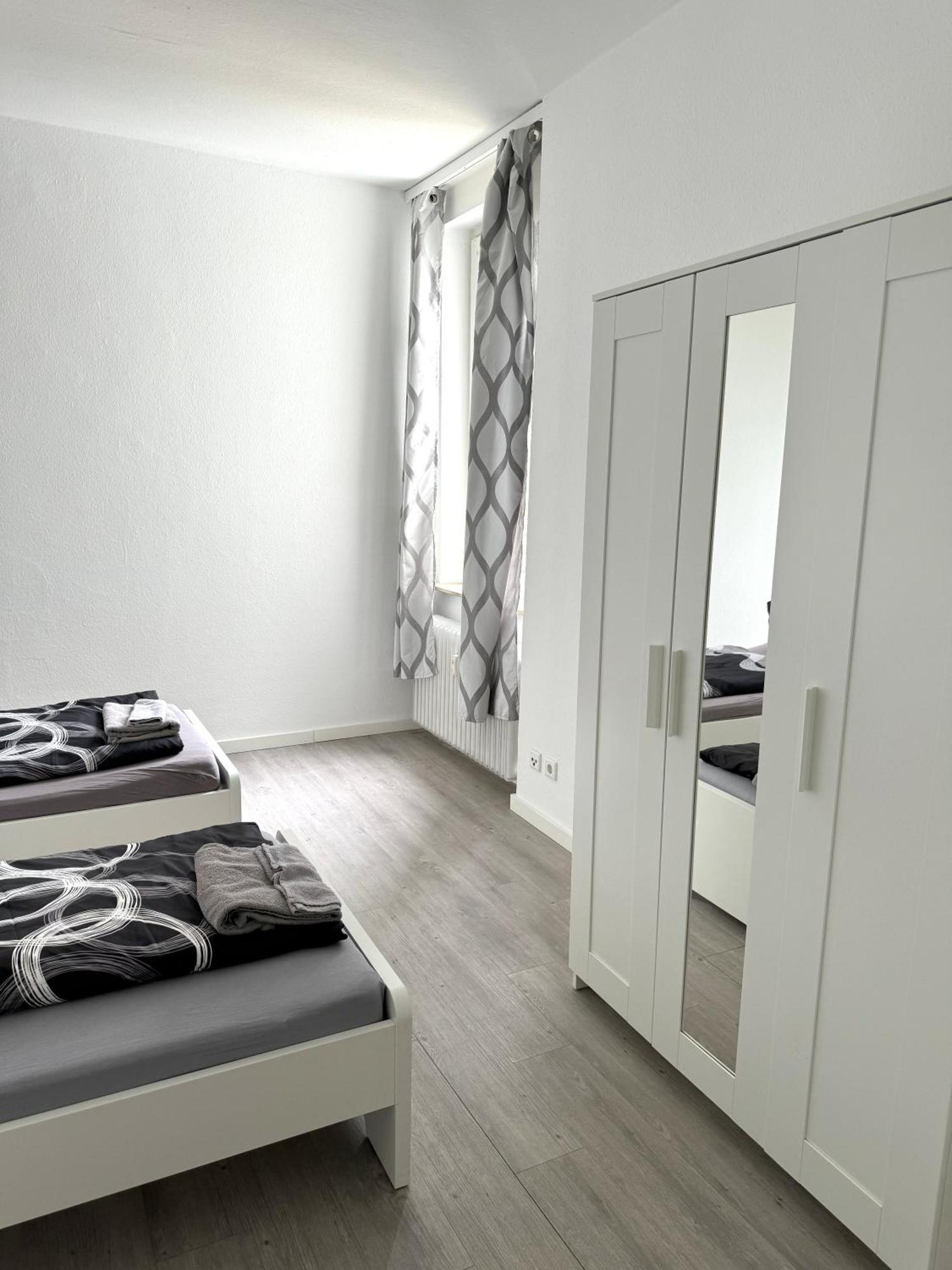 For Fitters I Schuetzenstr 4-12 Apartment
