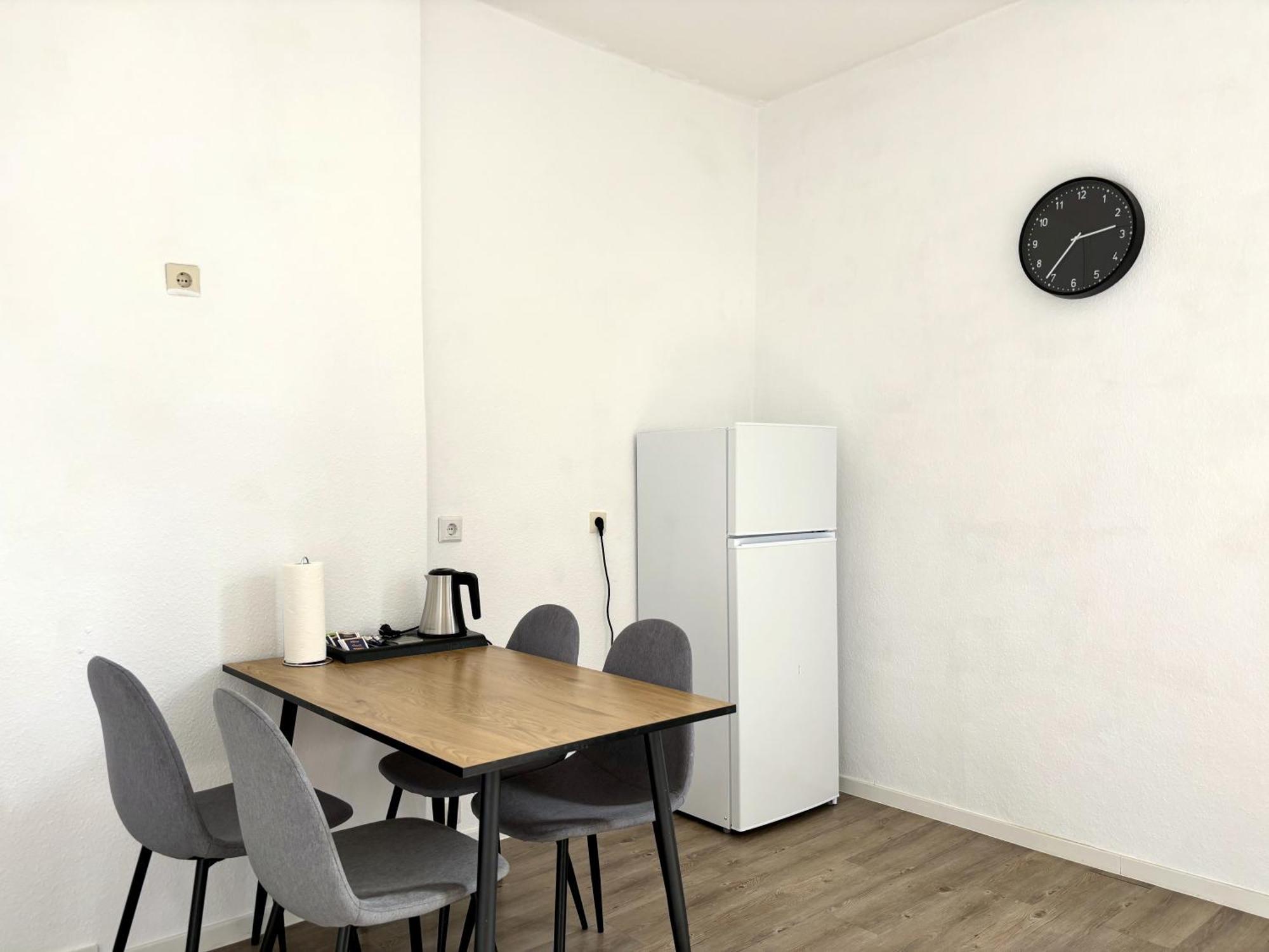 Apartment For Fitters I Schuetzenstr 4-12